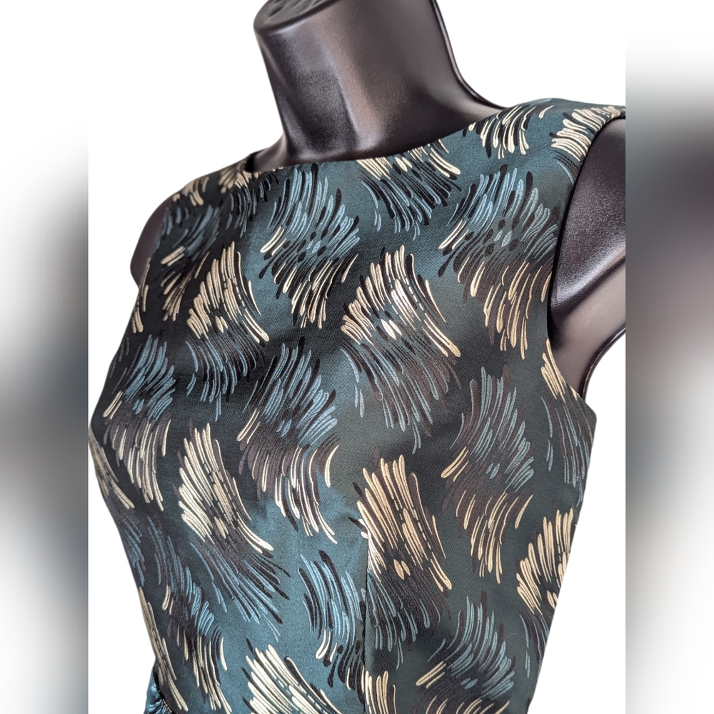 Like New! Anne Klein Belted Jacquard Dress - Picture 2 of 15